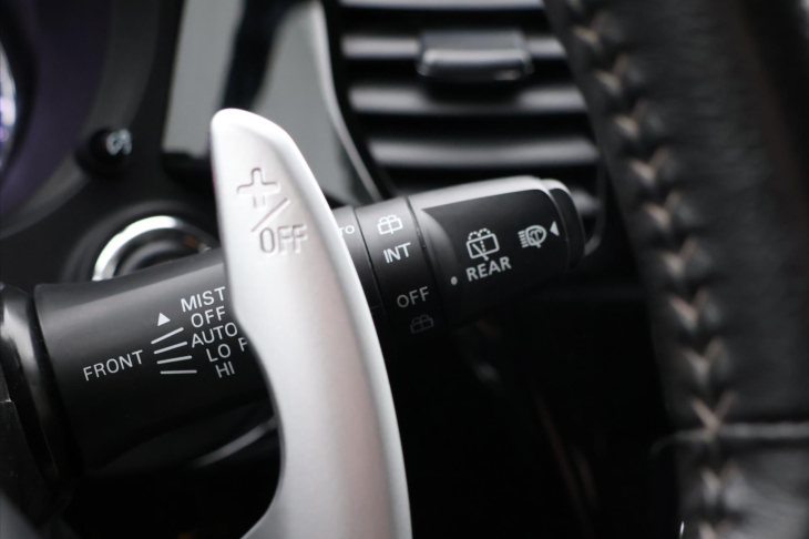 Mitsubishi Outlander 2,0 MIVEC 110kW Intense 4WD