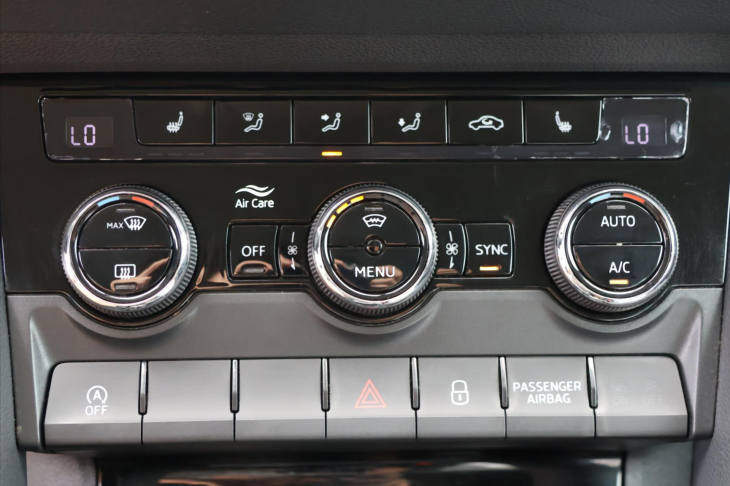 Škoda Karoq 2.0 TDI 110kW DSG 4x4 Ambition