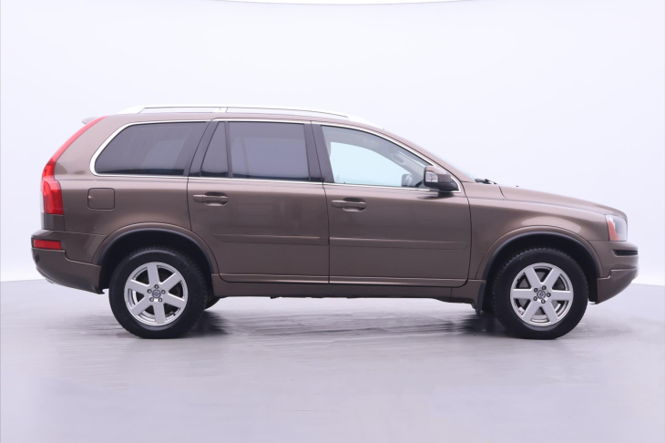 Volvo XC90 2,4 D5 147kW AWD Kinetic