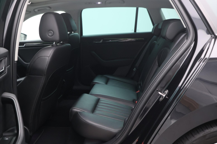 Škoda Superb 2,0 TSI 206kW L&K 4x4 DSG CZ DPH