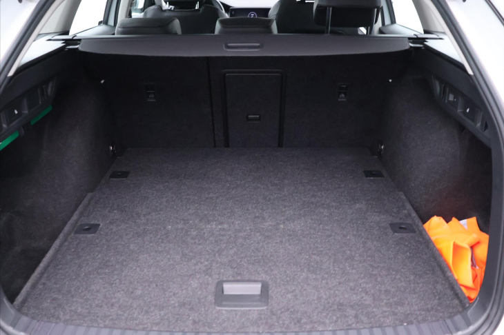 Škoda Octavia 2,0 TDI 147kW 4x4 DSG Scout CZ DPH
