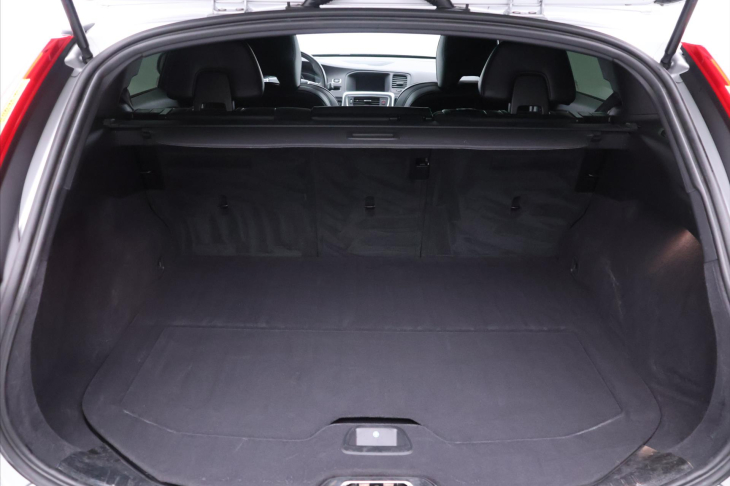 Volvo V60 2,0 Polestar 270kW Aut. DPH