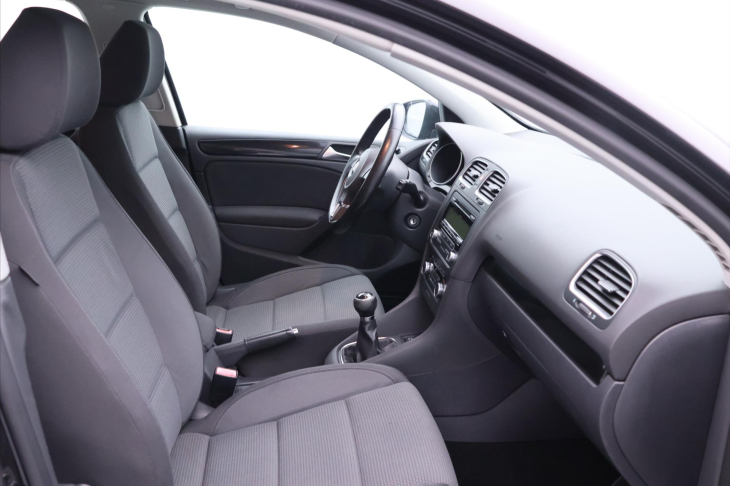 Volkswagen Golf 2,0 TDI 81kW Serv.Kniha