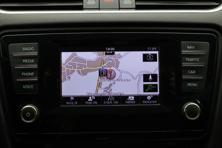 Škoda Octavia 1,6 TDI 77kW DSG Elegance CZ