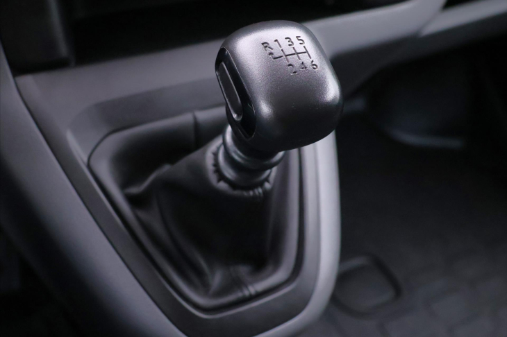 Peugeot Expert 2,0 HDi 110kW CZ Klima DPH