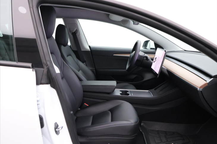 Tesla Model 3 Long Range 79kWh AWD sOH 93,3%