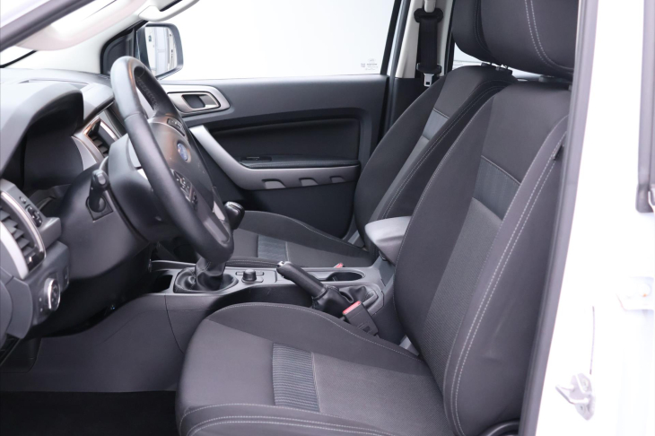 Ford Ranger 2,0 TDCi 125kW XLT CZ DPH Tažné