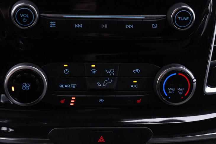 Ford Tourneo Custom 2,0 TDCI 125kW L2 Titanium DPH