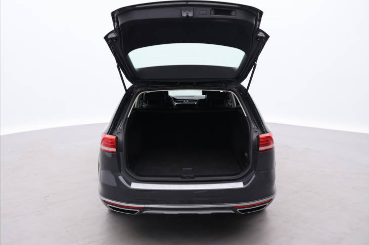 Volkswagen Passat 2,0 TDI 140kW Alltrack 4M DSG