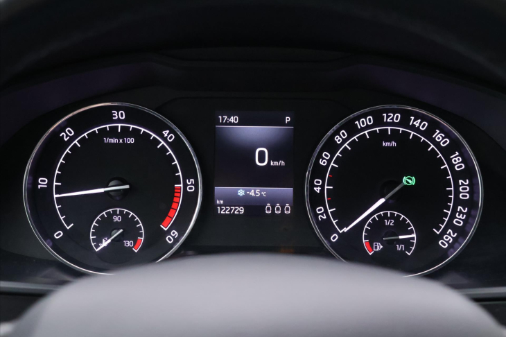 Škoda Superb 2,0 TDI 140 4x4 DSG Style