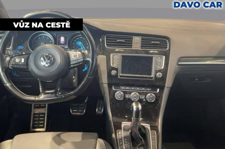 Volkswagen Golf Variant 2,0 TSI R 221kW DSG 4Motion
