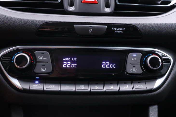 Hyundai i30 1,0 T-GDI 88kW Smart CZ DPH