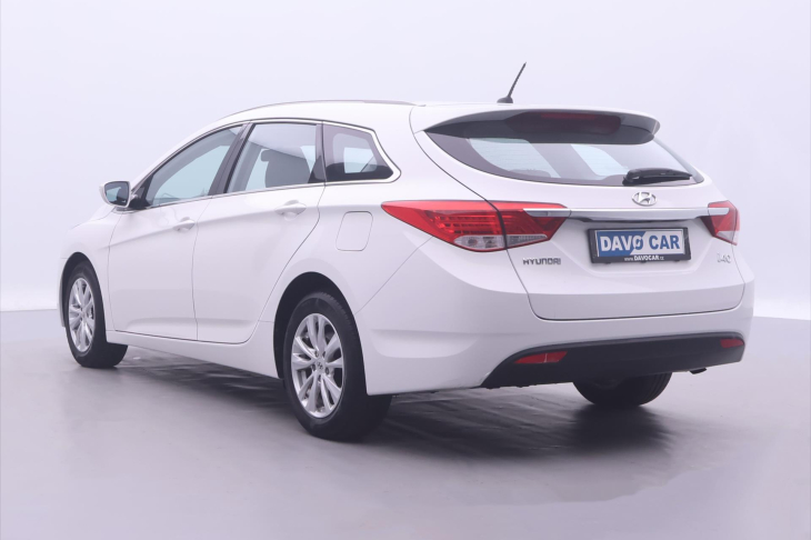 Hyundai i40 1,6 GDI Fifa edice Serv. kniha