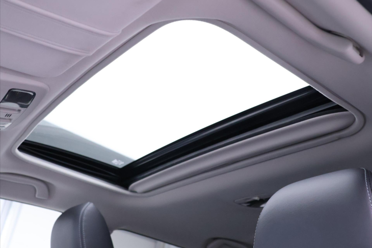 Subaru Outback 2,5 i 129kW Aut. AWD Kůže CZ