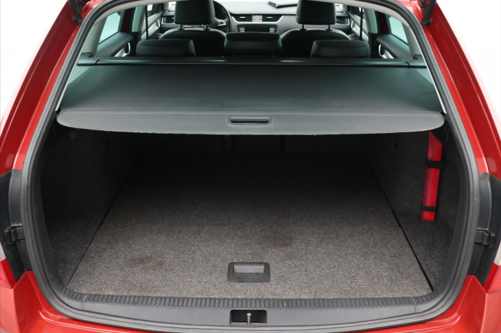 Škoda Octavia 1,4 TSI 103kW Elegance Plus