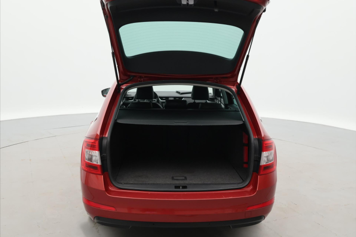 Škoda Octavia 1,4 TSI 103kW Elegance Plus