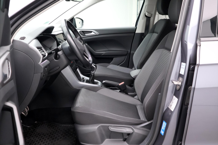 Volkswagen T-Cross 1,0 TSI 81kW Life Aut.klima Tažné