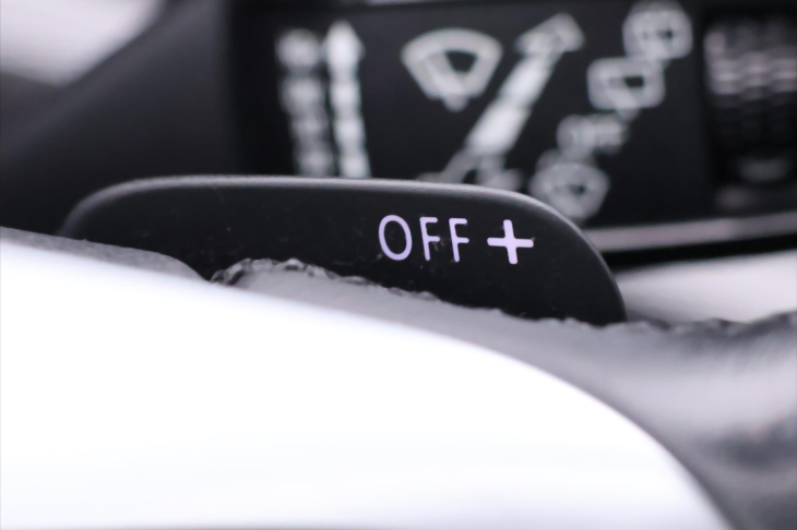 Volkswagen Touareg 3,0 TDI 170kW DSG 4M LED CZ