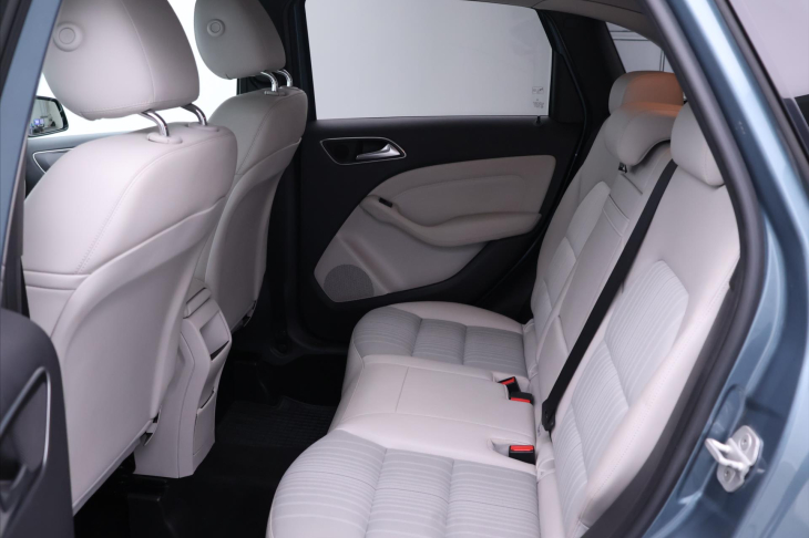 Mercedes-Benz Třídy B 1,8 180CDI Aut. Kůže CZ