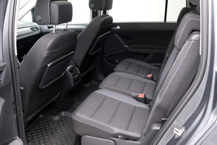 Volkswagen Touran 2,0 TDI 110kW Highline DSG