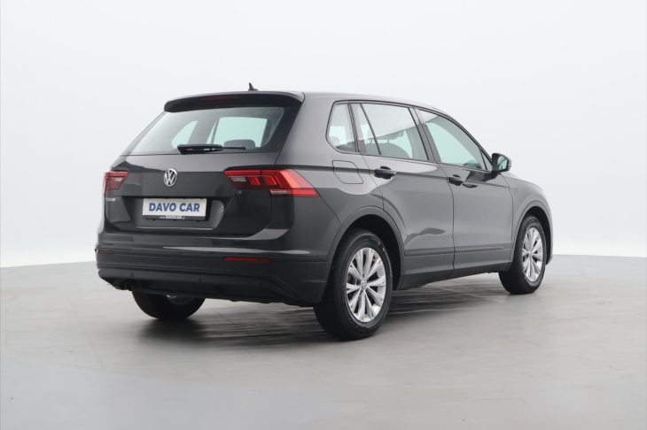 Volkswagen Tiguan 1.4 TSI 110kW LED Navi 1.Maj.