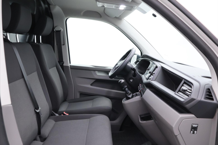 Volkswagen Transporter 2,0 TDI Klima 1.Maj DPH