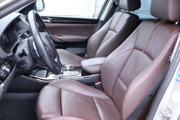 BMW X4 2.0 140kW xDrive Kůže Klima CZ