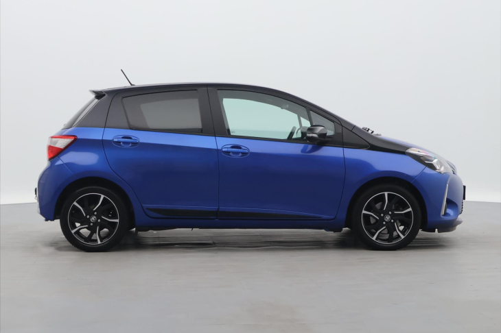 Toyota Yaris 1,5 VVT-i 82kW CZ Tažné Aut.klima