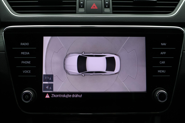 Škoda Superb 2,0 TDI 147kW Style 4x4 DSG CZ