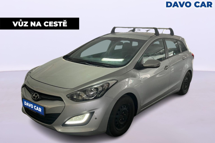 Hyundai i30 1,6 CDRi Trikolor CZ Výhřev