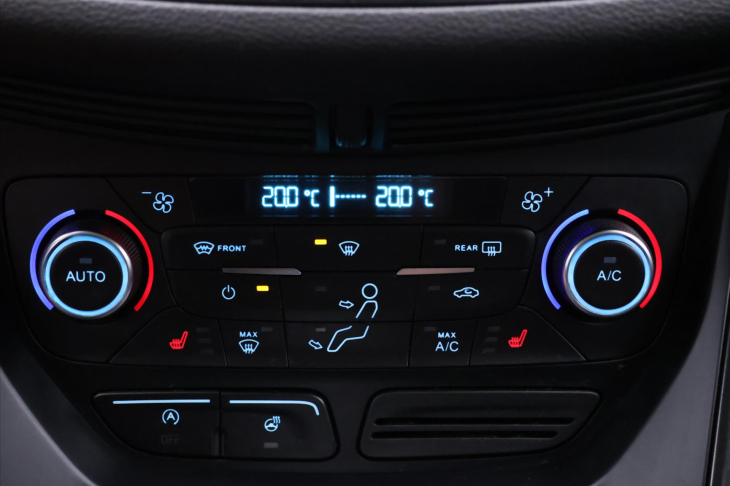 Ford Kuga 1,5 EB 110kW CZ Titanium