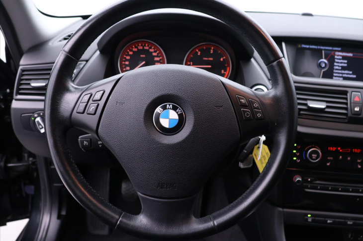 BMW X1 2,0 20d 120kW Xenon Navi 1.Maj