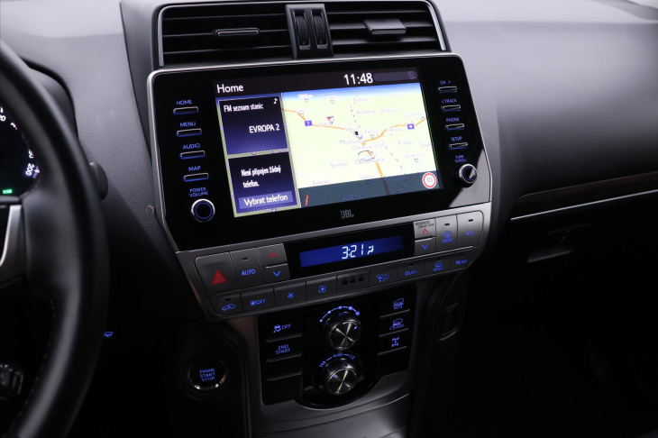 Toyota Land Cruiser 2,8 D-4D 150kW Aut. Invincible