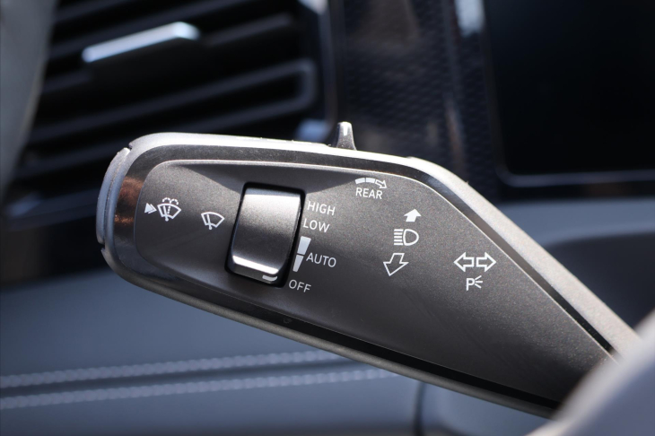 Volkswagen Tiguan 1,5 eTSI 110kW mHEV DSG CZ DPH