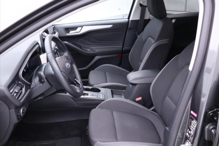 Ford Focus 1,0 EB 92kW EDIT Aut.klima Navi