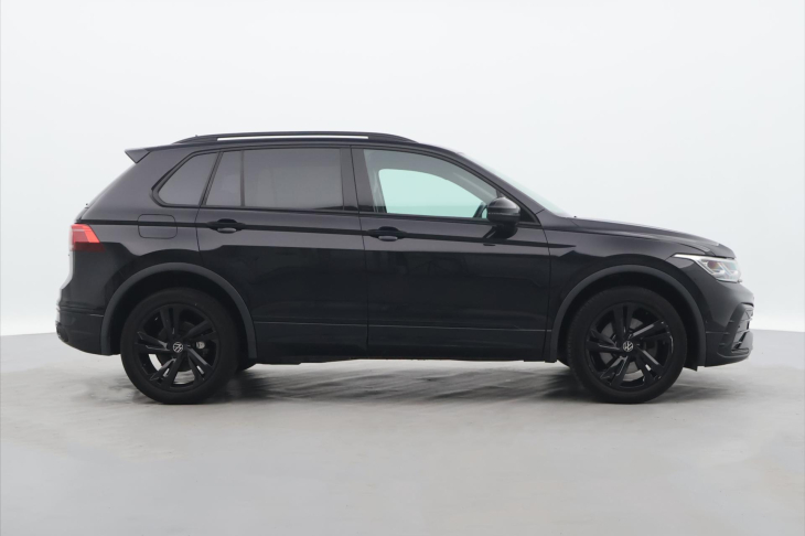 Volkswagen Tiguan 1,4 TSI PHEV 180kW R-Line DPH