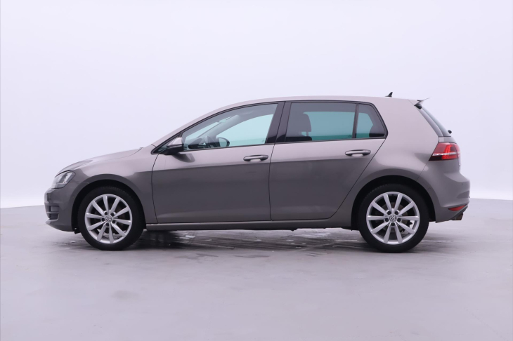 Volkswagen Golf 1,4 TSI 110kW Highline Navi