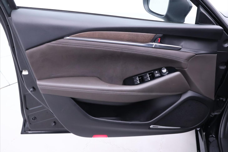 Mazda 6 2,5 Skyactiv 143kW Aut. Sport