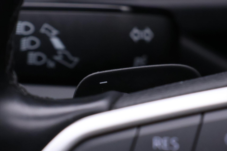 Volkswagen Caddy 2,0 TDI DSG Maxi Navi LED DPH