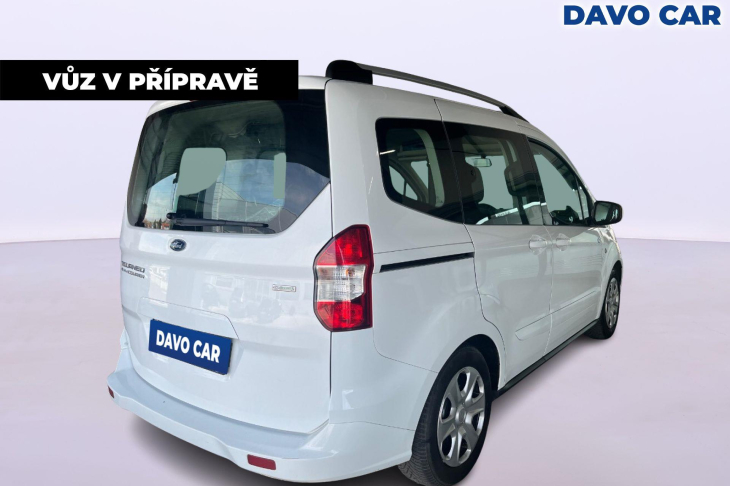 Ford Tourneo Courier 1,0 EcoBoost 74 kW Titanium CZ