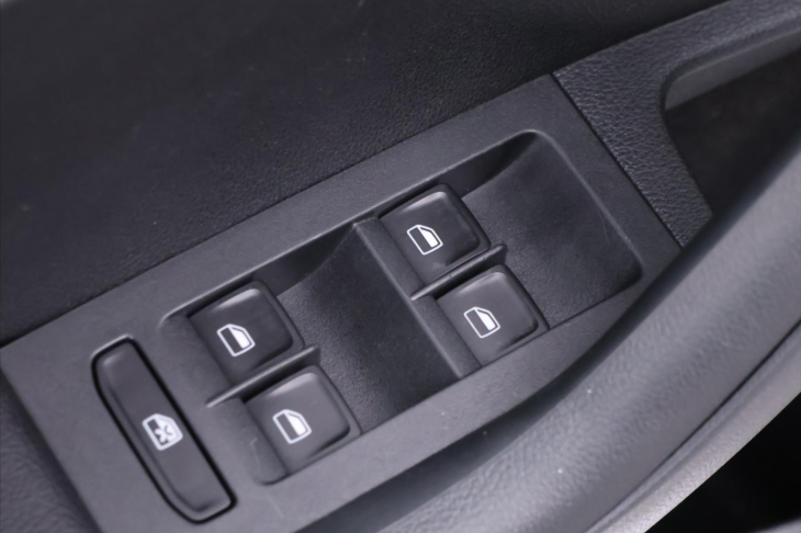 Škoda Octavia 1,6 TDI 81kW Style CZ Aut.klima