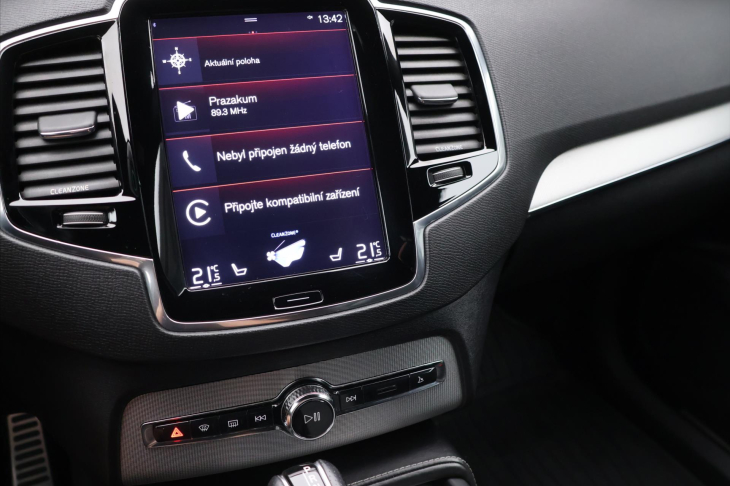 Volvo XC90 2,0 D5 165kW AWD Aut. R-Design