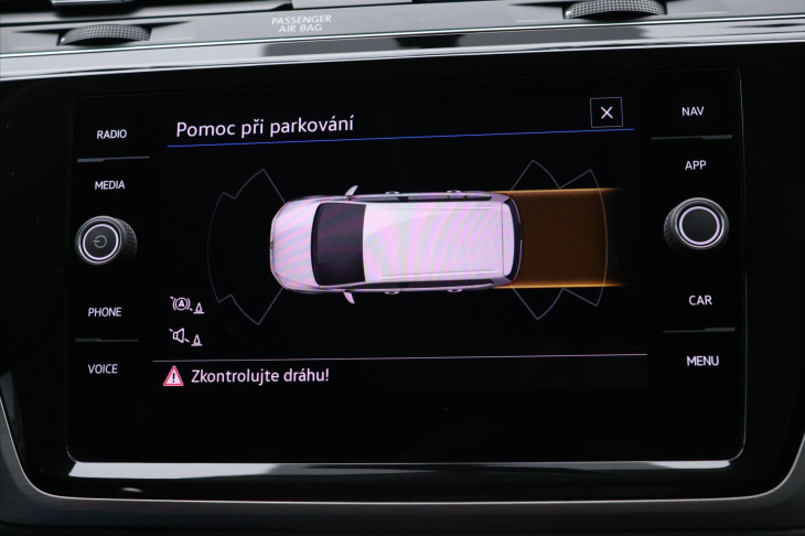 Volkswagen Touran 2,0 TDI 110kW DSG 1.Maj DPH