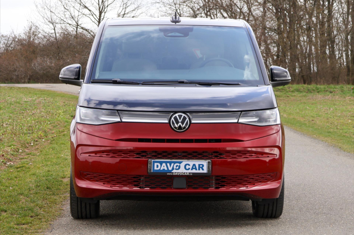 Volkswagen Multivan 2,0 TDI DSG Long Style 7-Míst