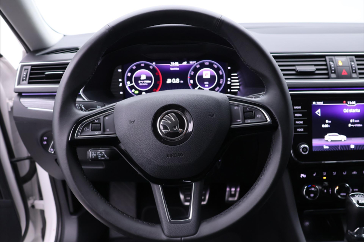 Škoda Superb 2,0 TDI 140kW DSG Style 4x4