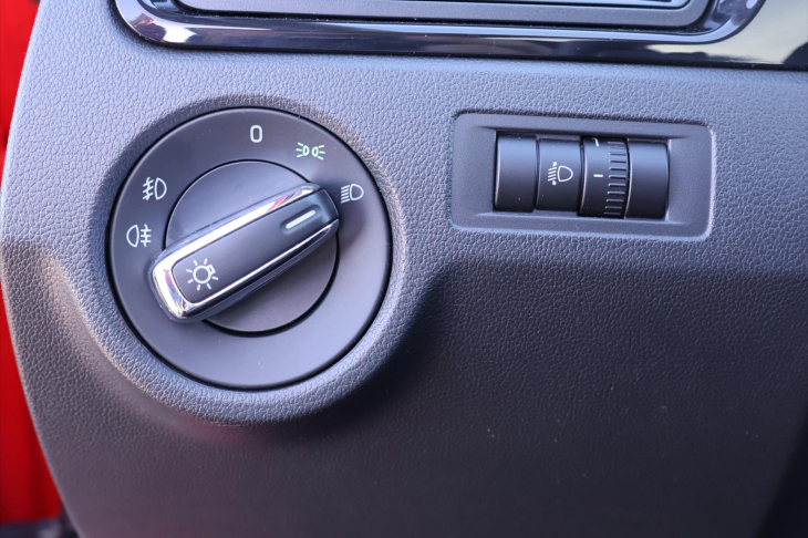 Škoda Rapid 1,2 TSI 77kW Style Plus Xenon