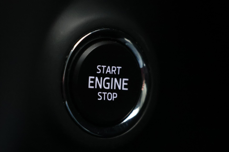 Škoda Superb 2,0 TDI 110kW DSG Navi DPH