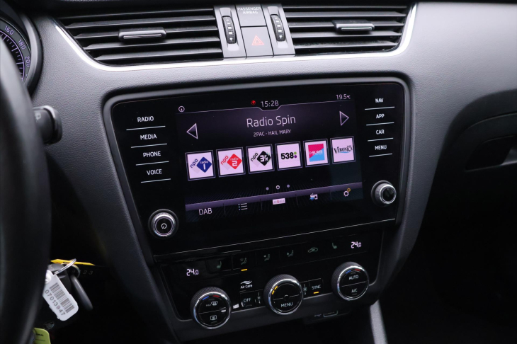 Škoda Octavia 1,5 TSI 110kW DSG Style Navi