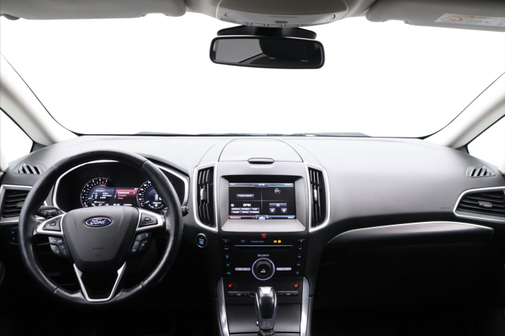 Ford S-MAX 2,0 TDCi Aut. Titanium 7-Míst
