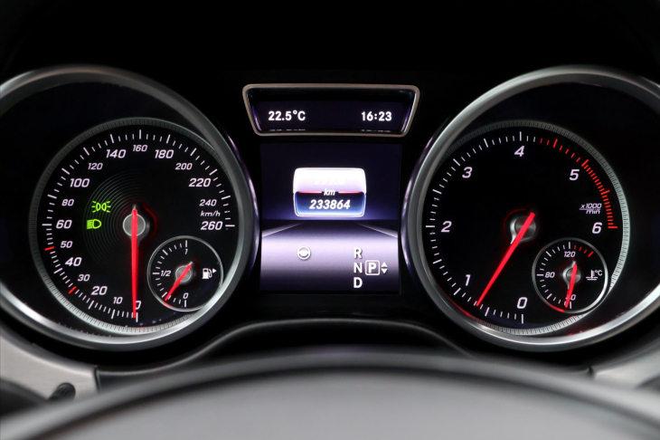 Mercedes-Benz GLE 3,0 350d 227kW AMG H&K LED CZ